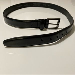 Dockers Men's Leather black Dress Belt / size 38